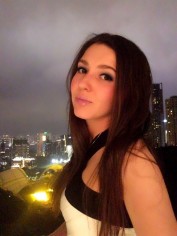 Sex service
1h 2000 Elia